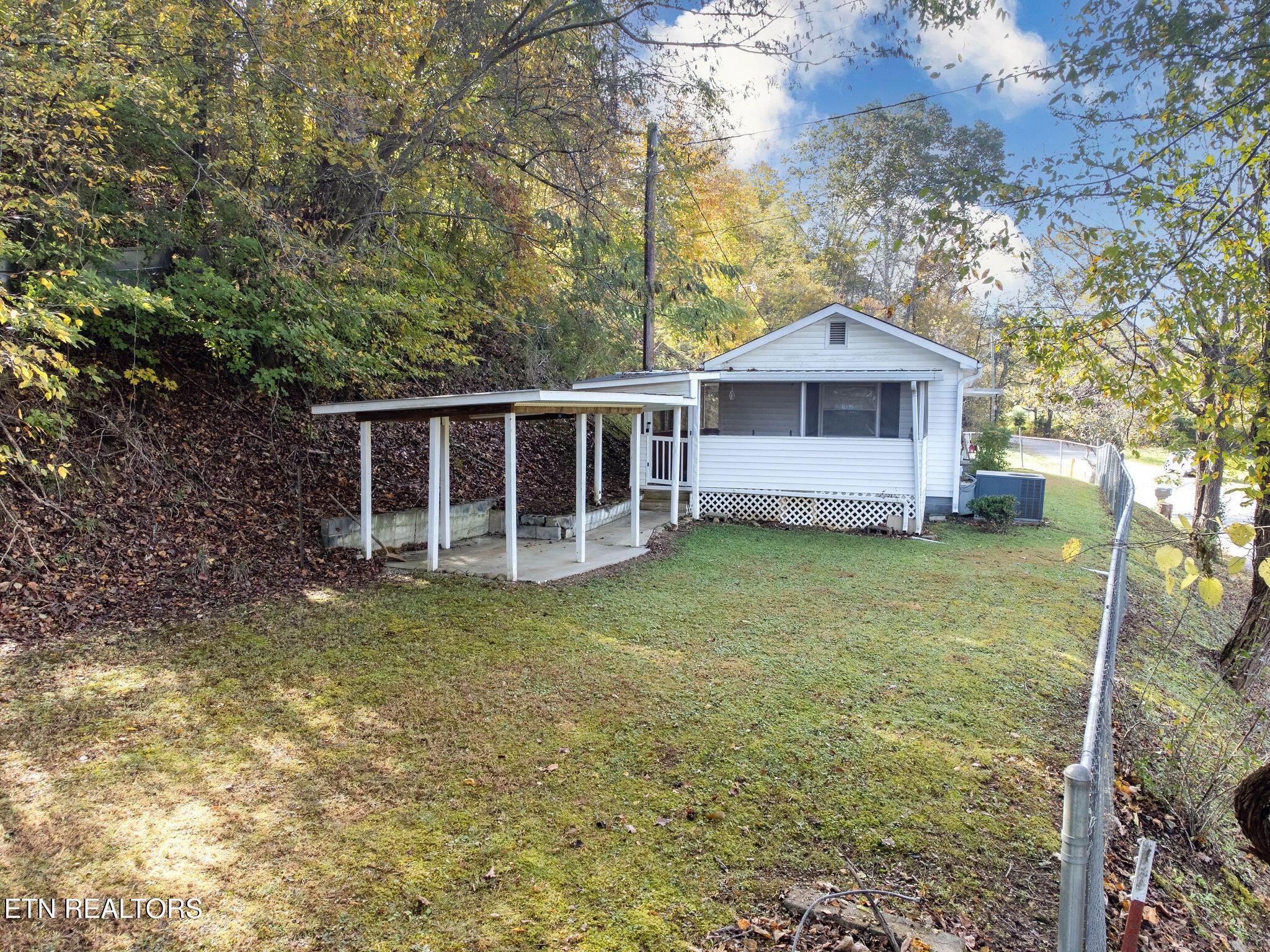 973 Graves Delozier Rd