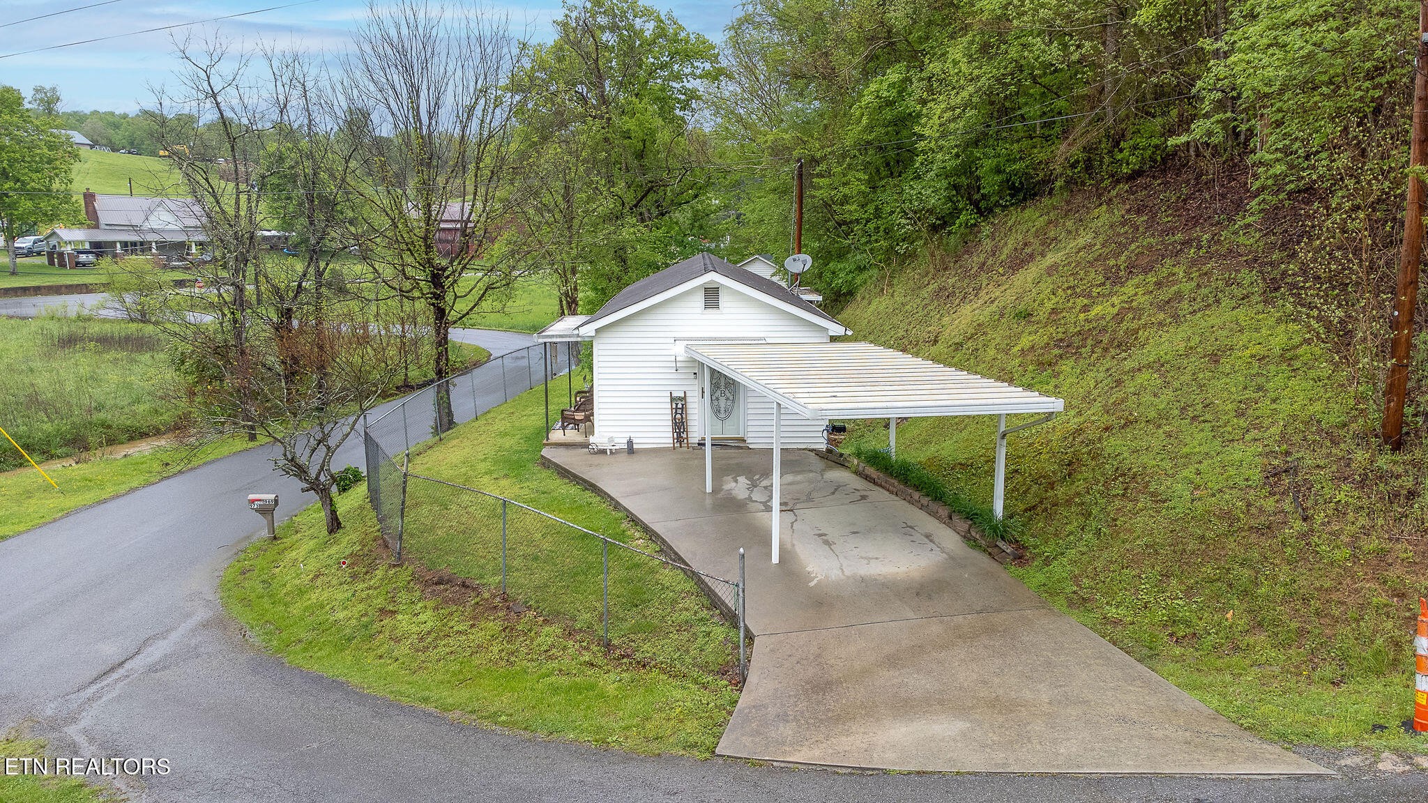 973 Graves Delozier Rd
