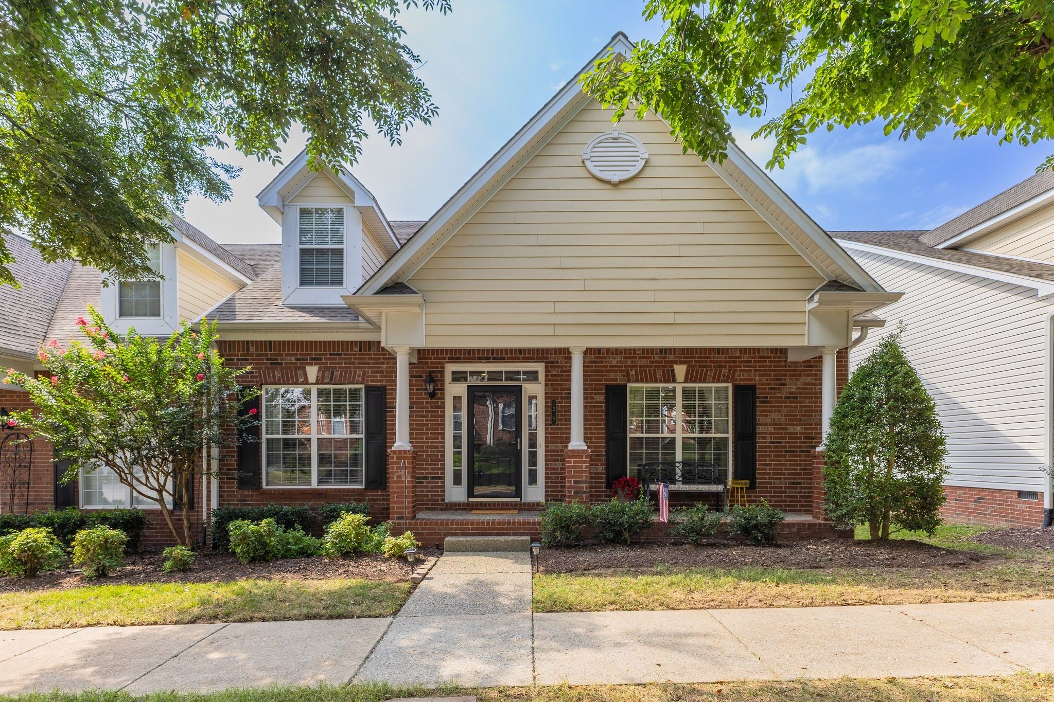 3-bed listing at 1317 Decatur Cir, Franklin