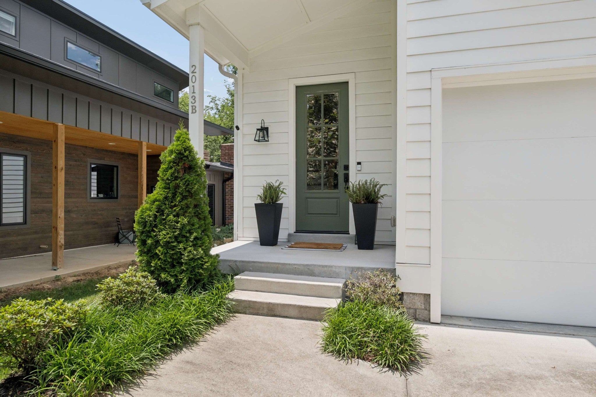 2013B Hutton Dr