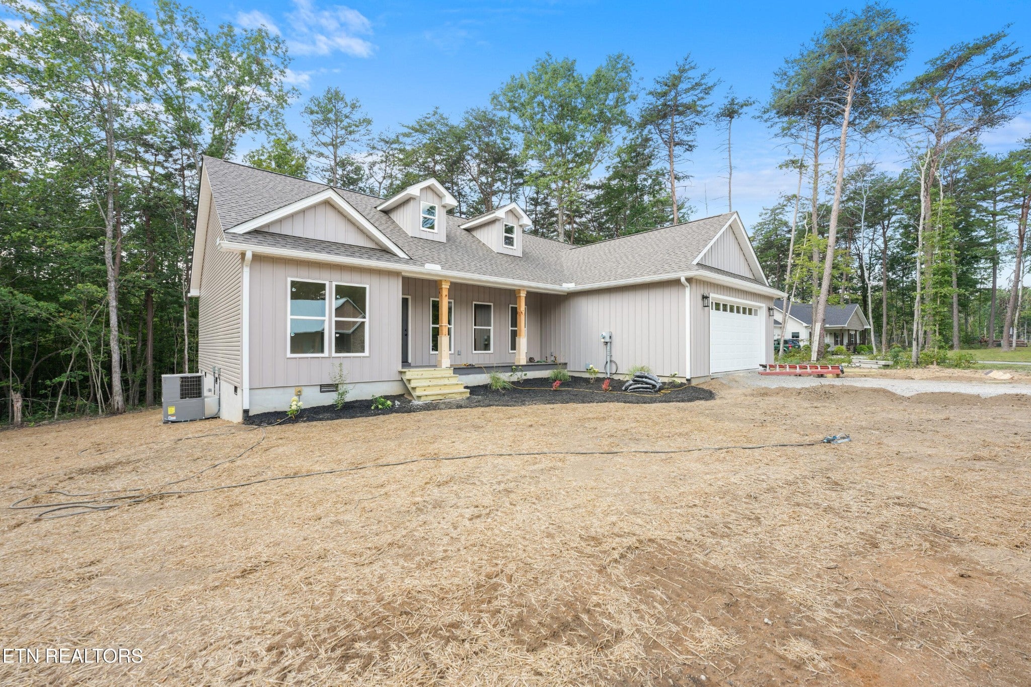 142 Creekview Court