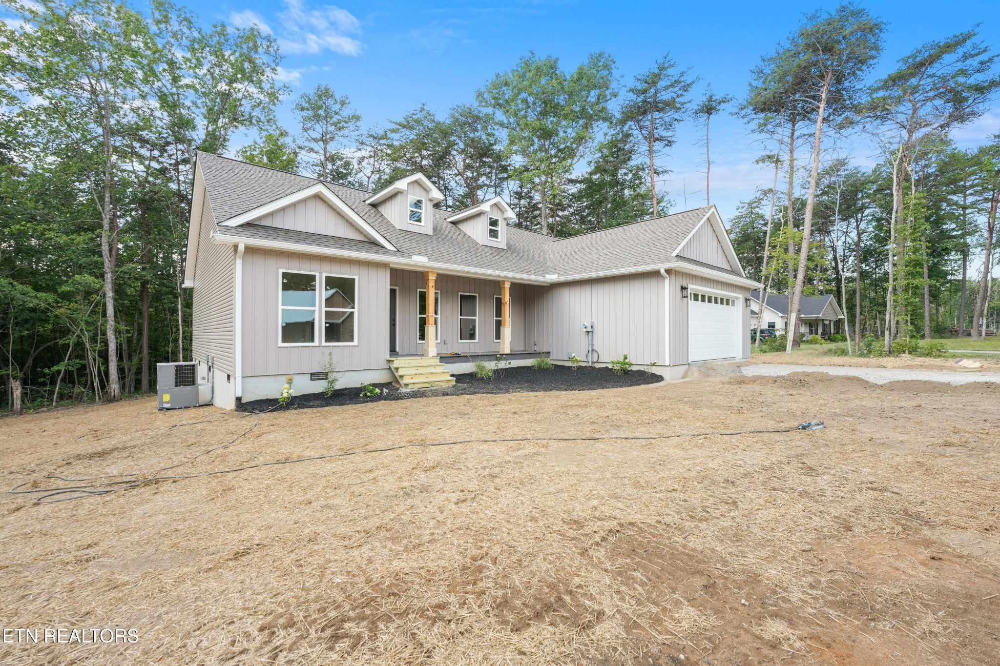 142 Creekview Court