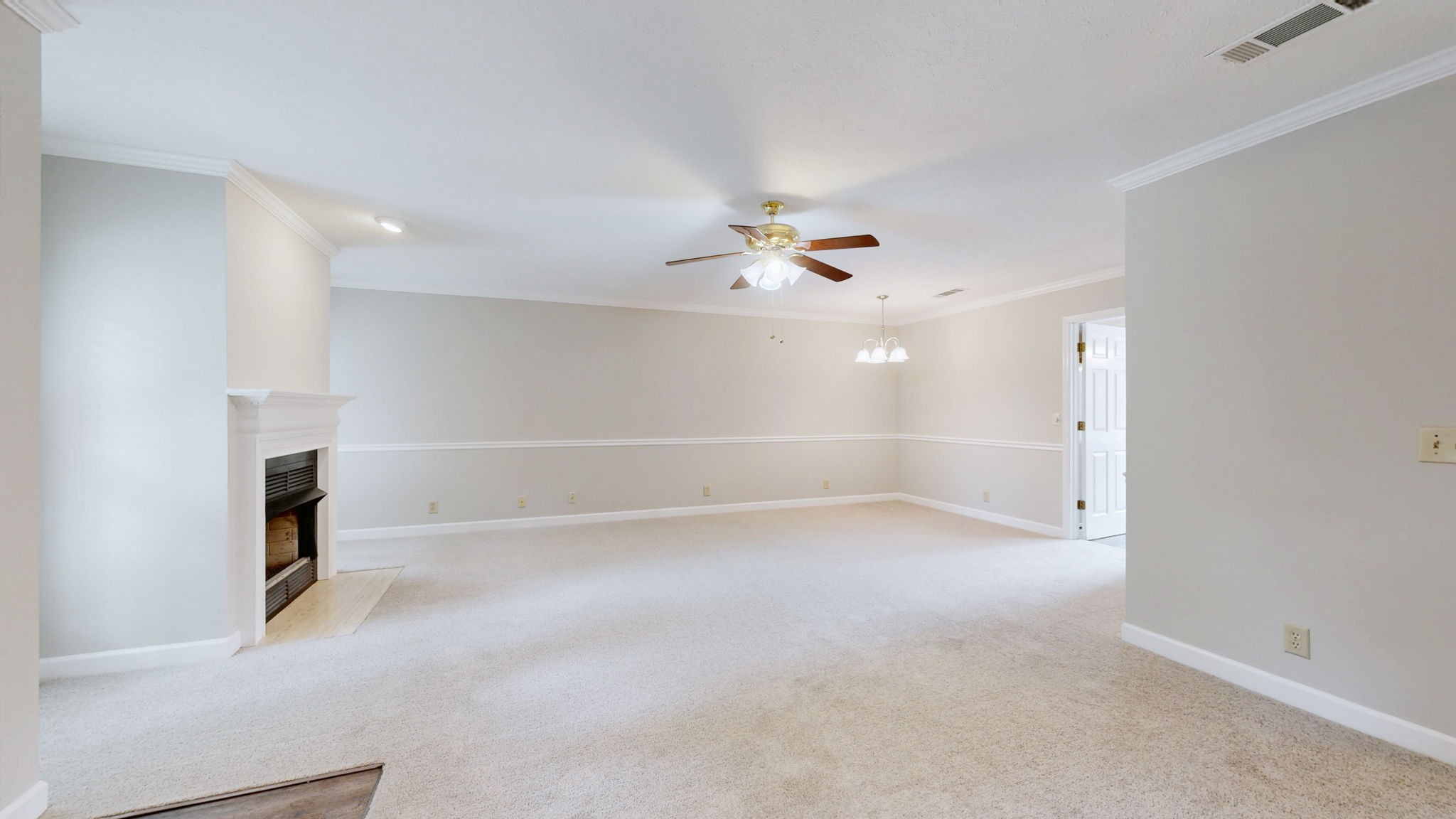 210 Highland Villa Cir
