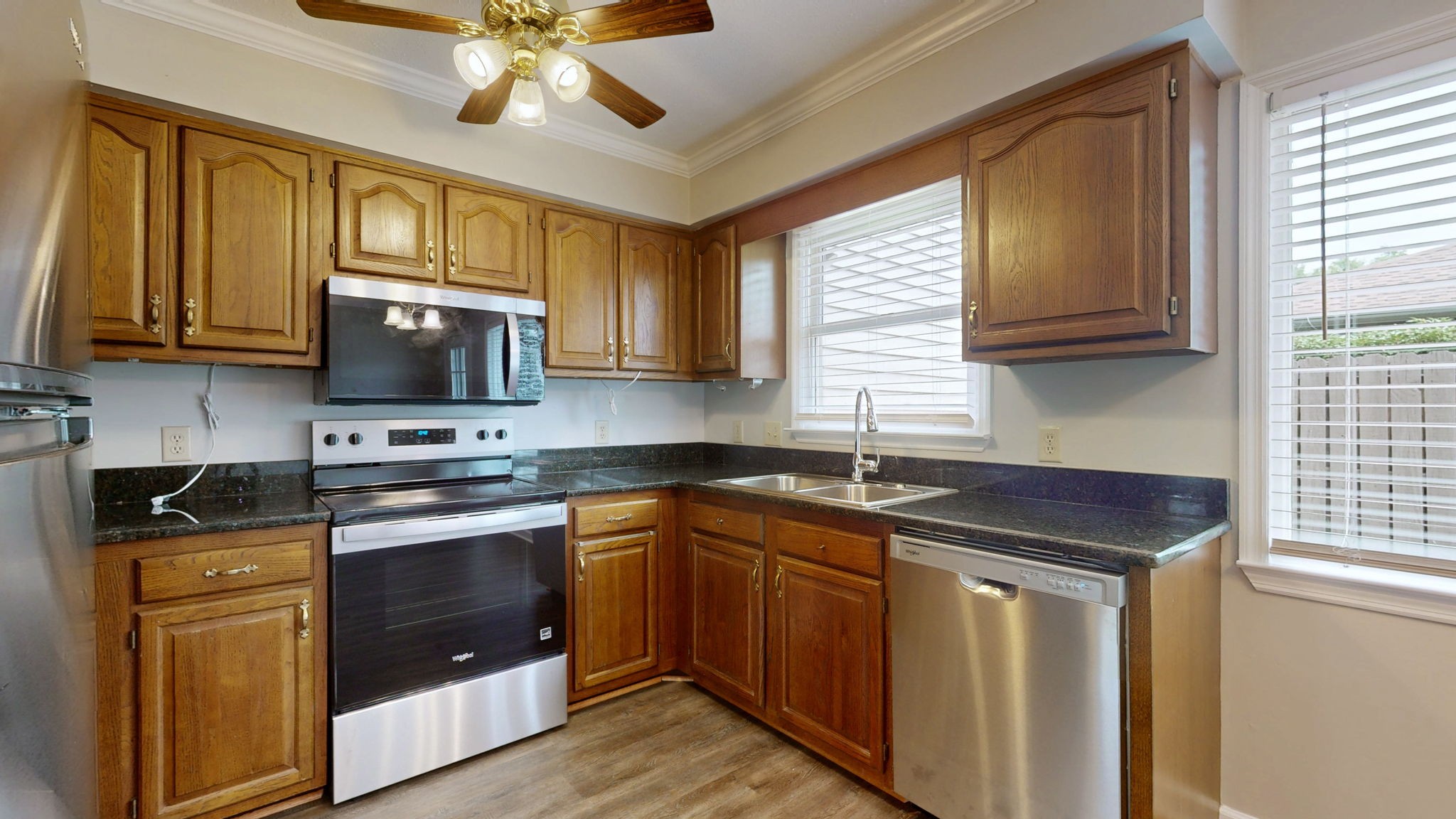 210 Highland Villa Cir