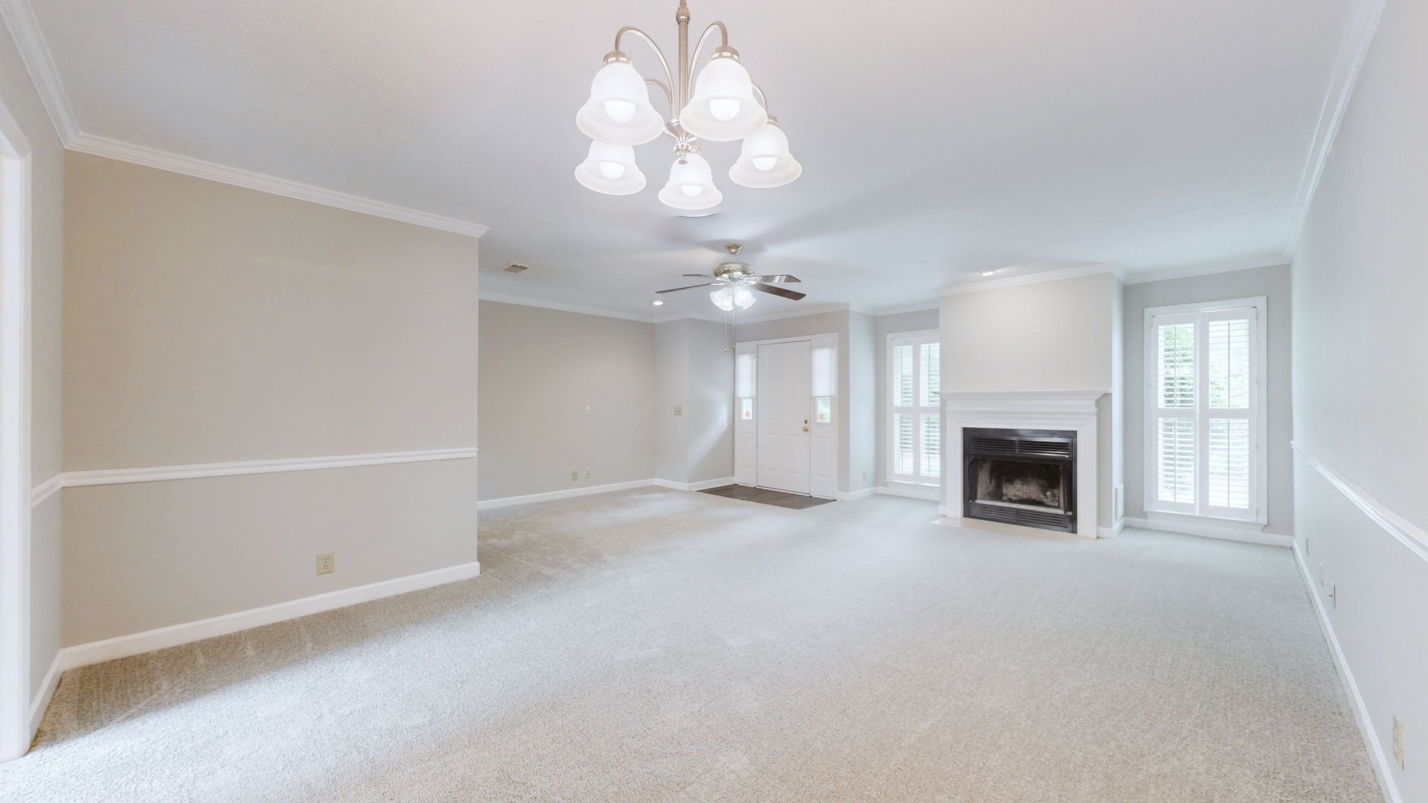 210 Highland Villa Cir