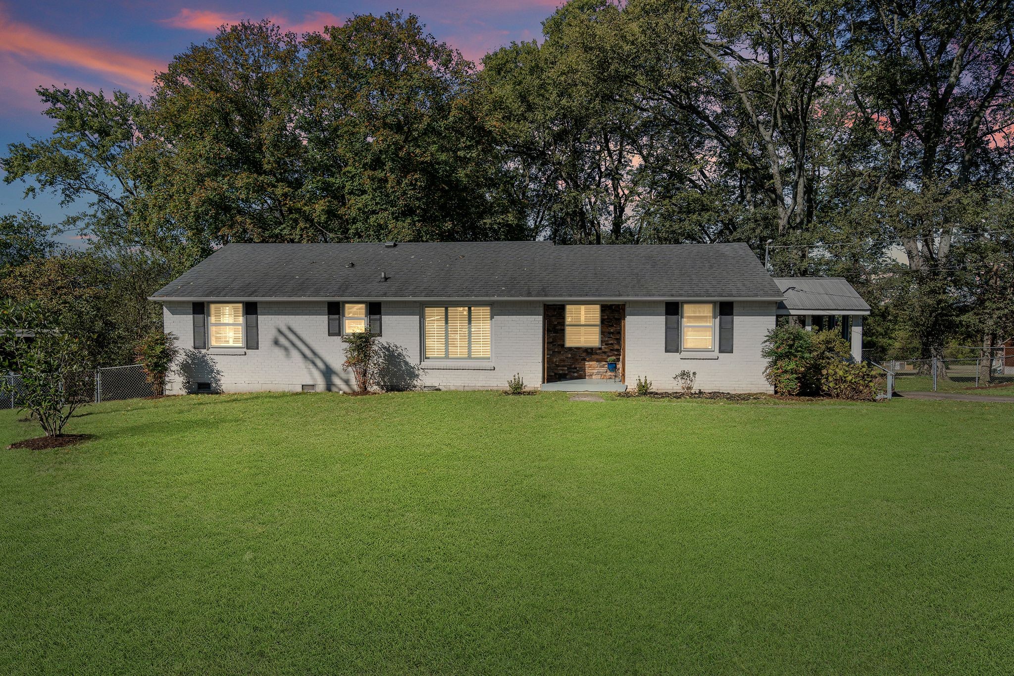 304 Michael Dr