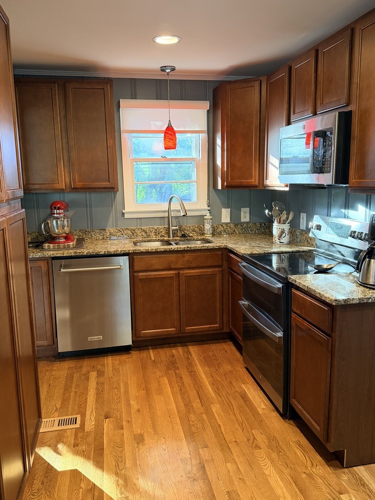 304 Michael Dr