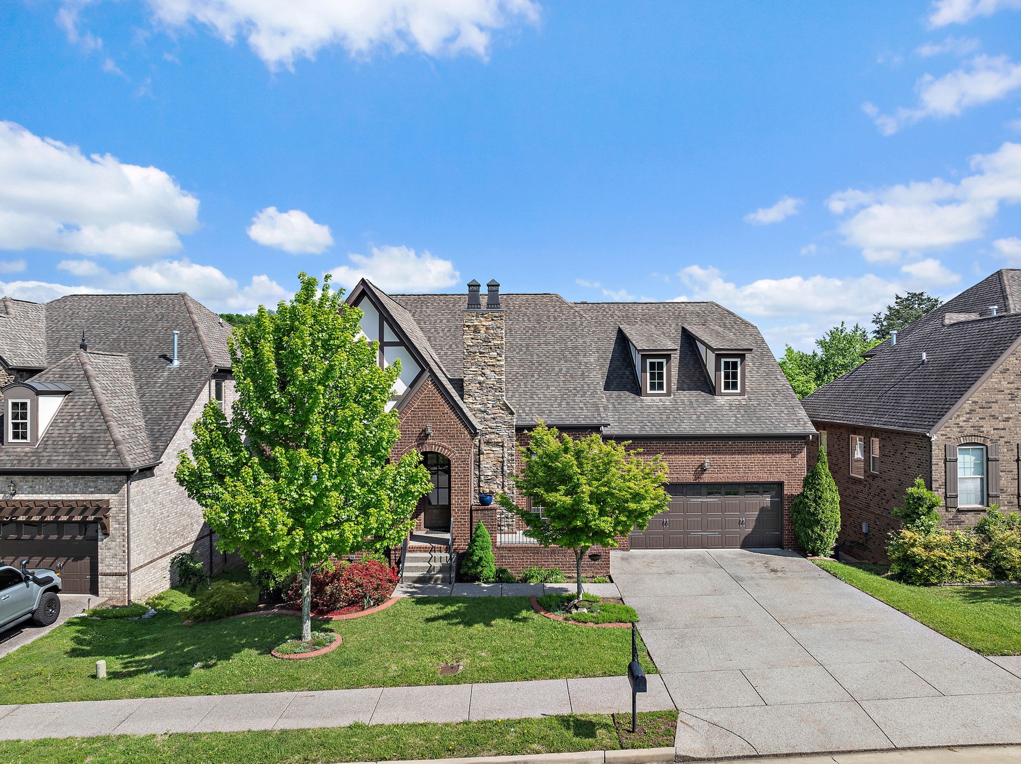 5113 Mountainbrook Cir