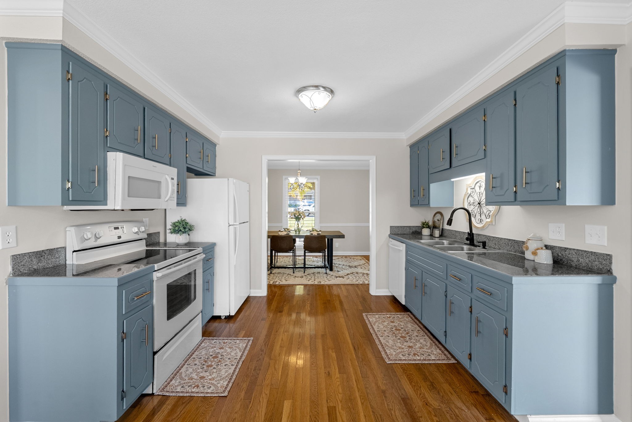 Clarksville, Tennessee 37042, United States, 3 Bedrooms Bedrooms, ,2 BathroomsBathrooms,Residential,Active,240252