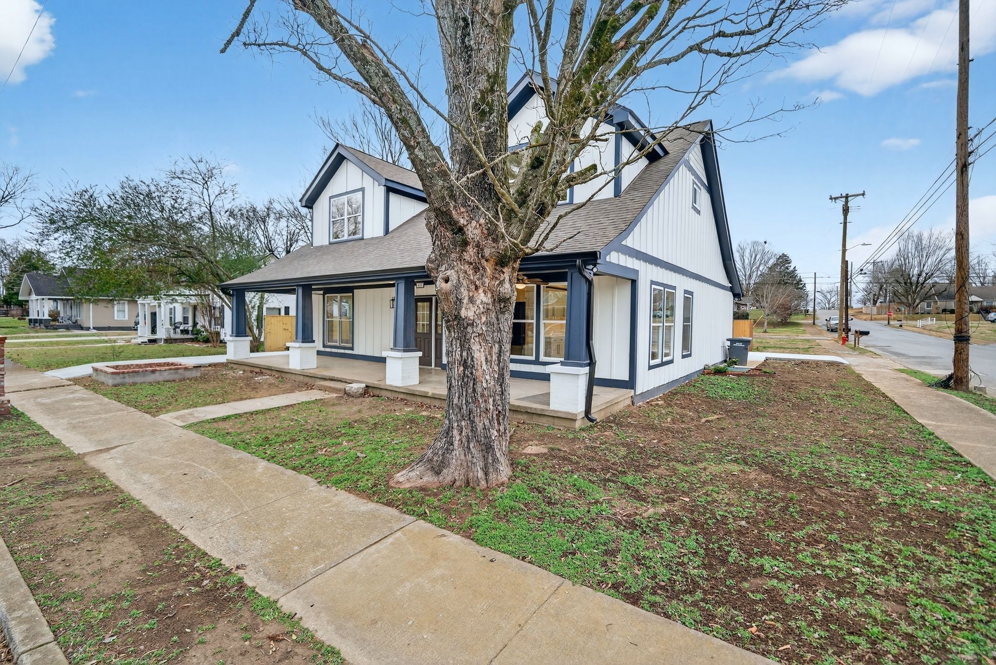 410 3rd Ave