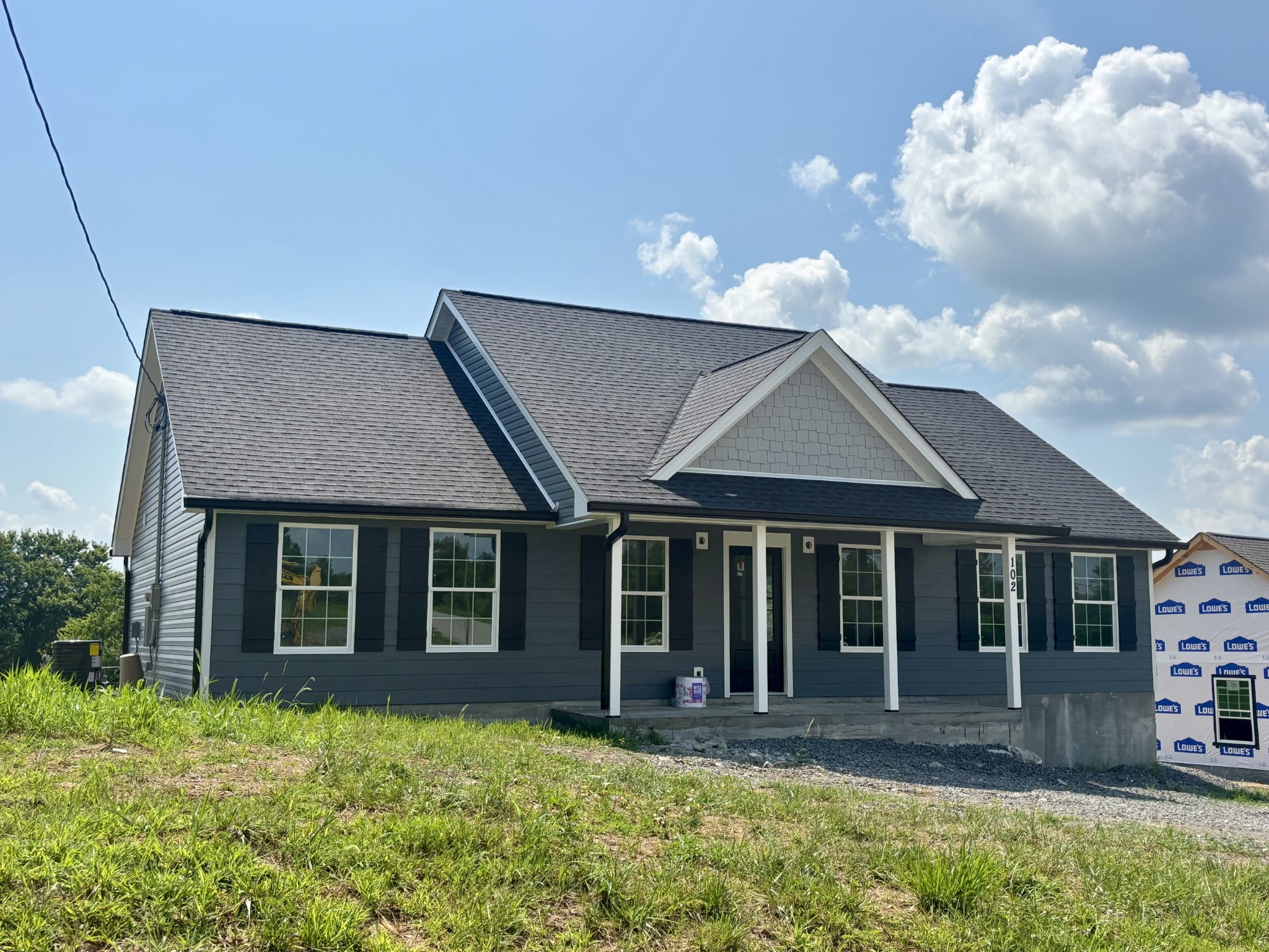 102 Alice Preston Loop