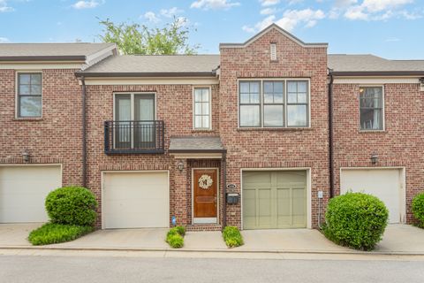 Photo of 320 Criddle St, Nashville, TN 37219 (MLS # 2668386)