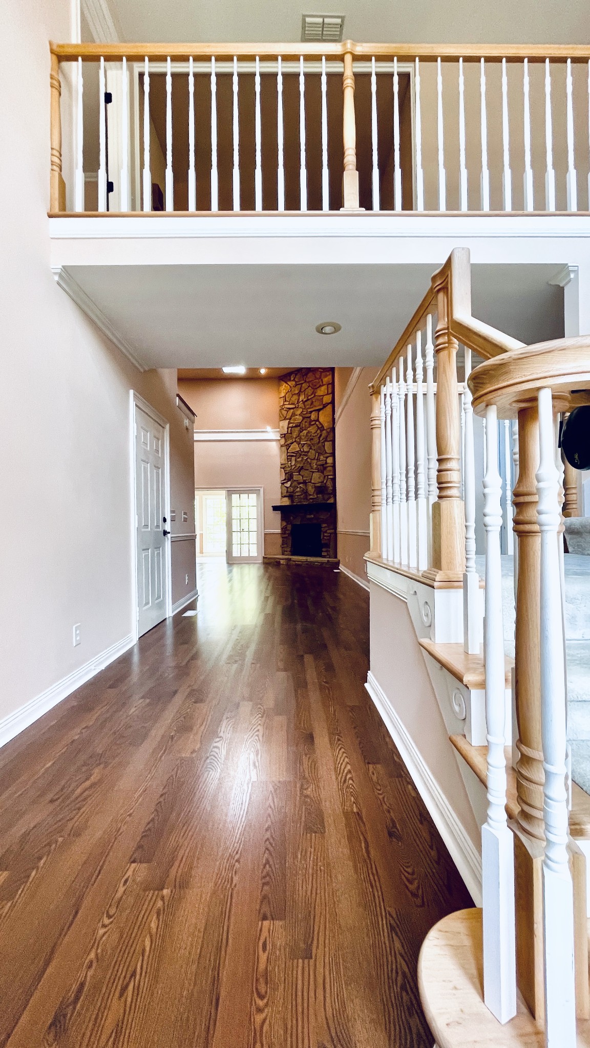 1406 Ottawa Pl