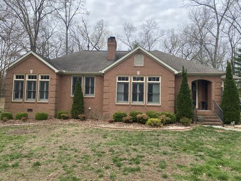 106 Blanton Ct Tullahoma TN 37388