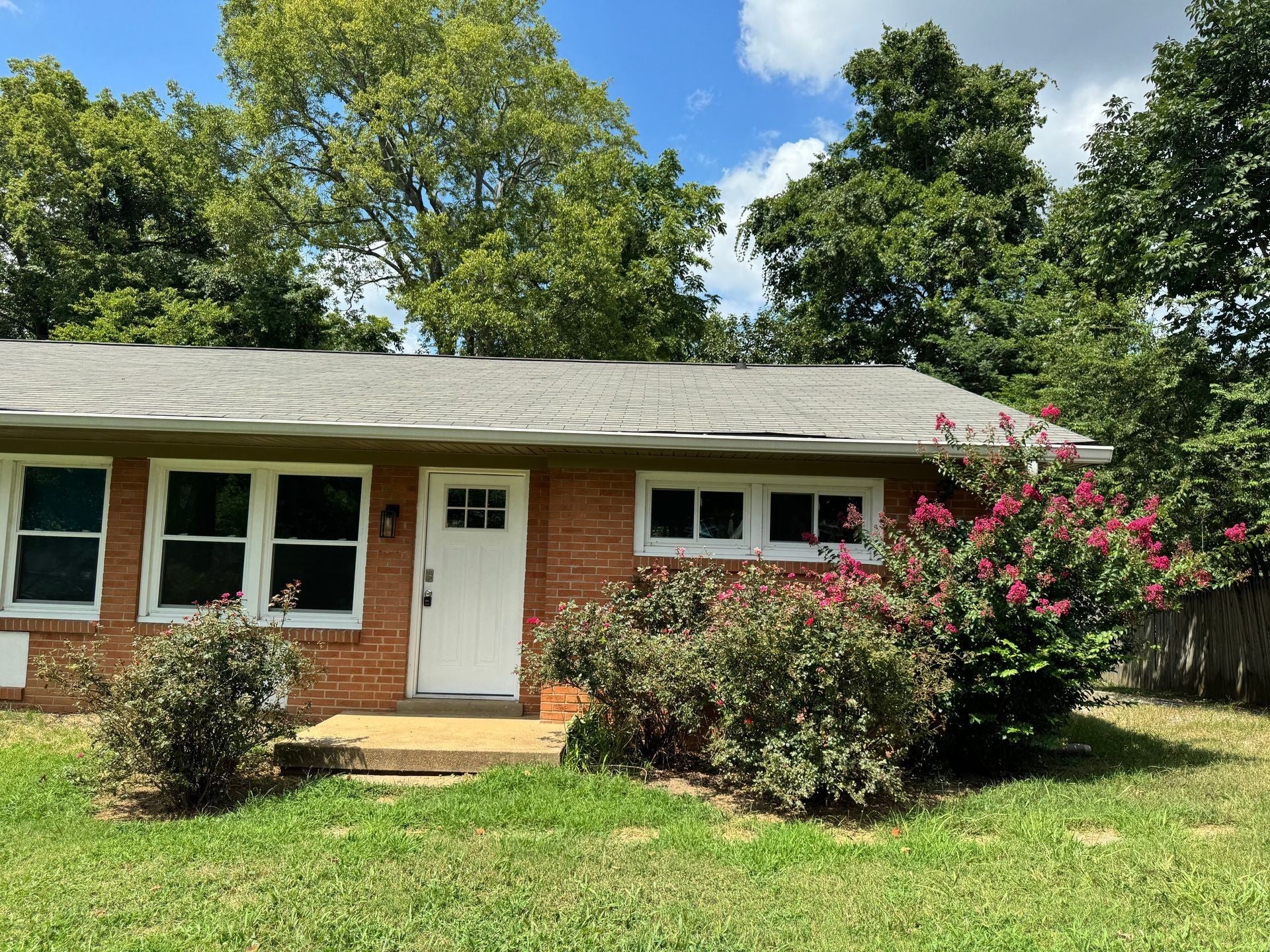 907 Elwood Dr