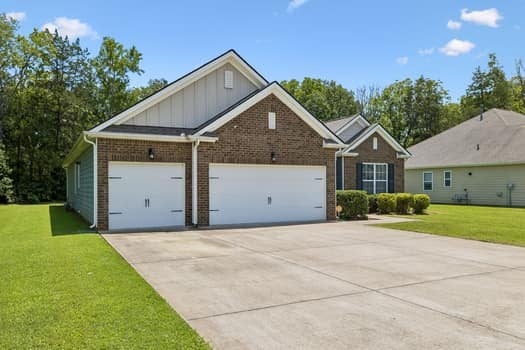 1036 Webbs Retreat Ln