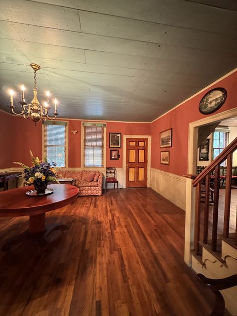 102 N Main St Cornersville TN 37047