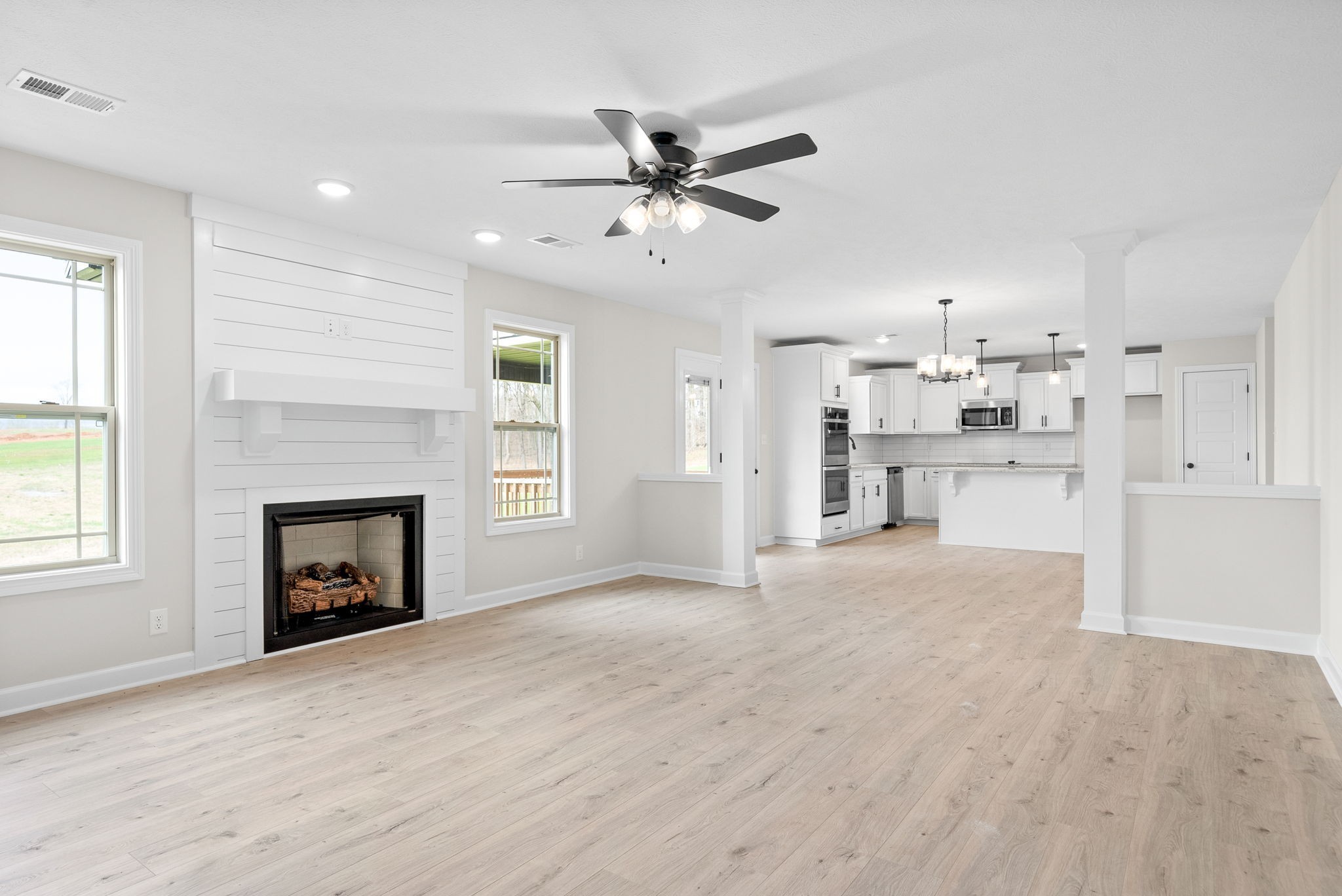 990 Alton Dr