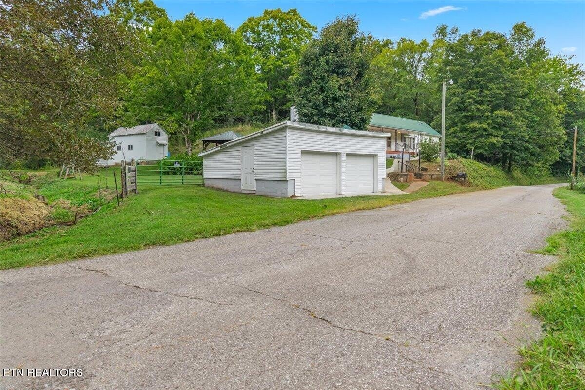 1352 Wilson Station Rd