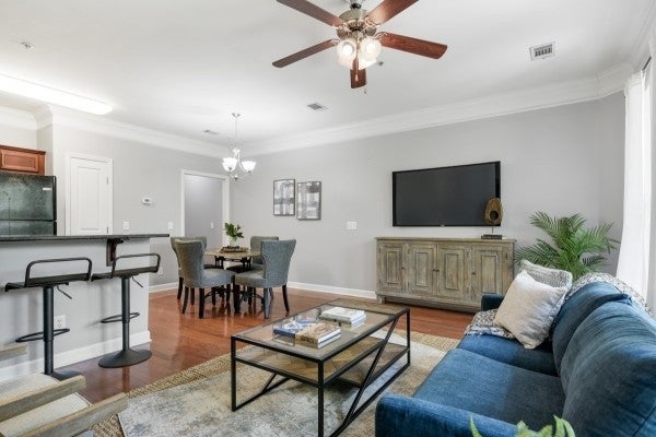 2310 Elliott Ave 103