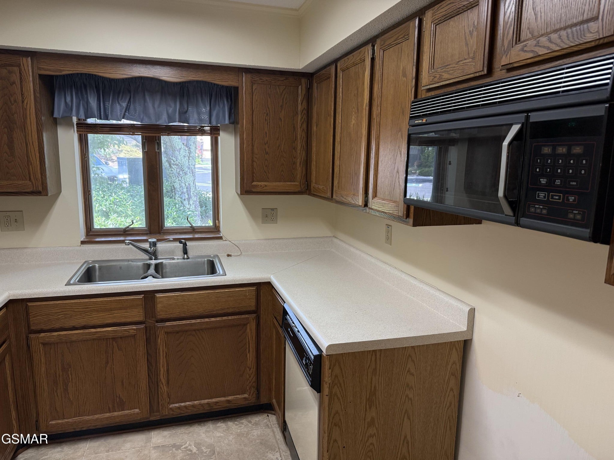 1050 Ski View Drive 108