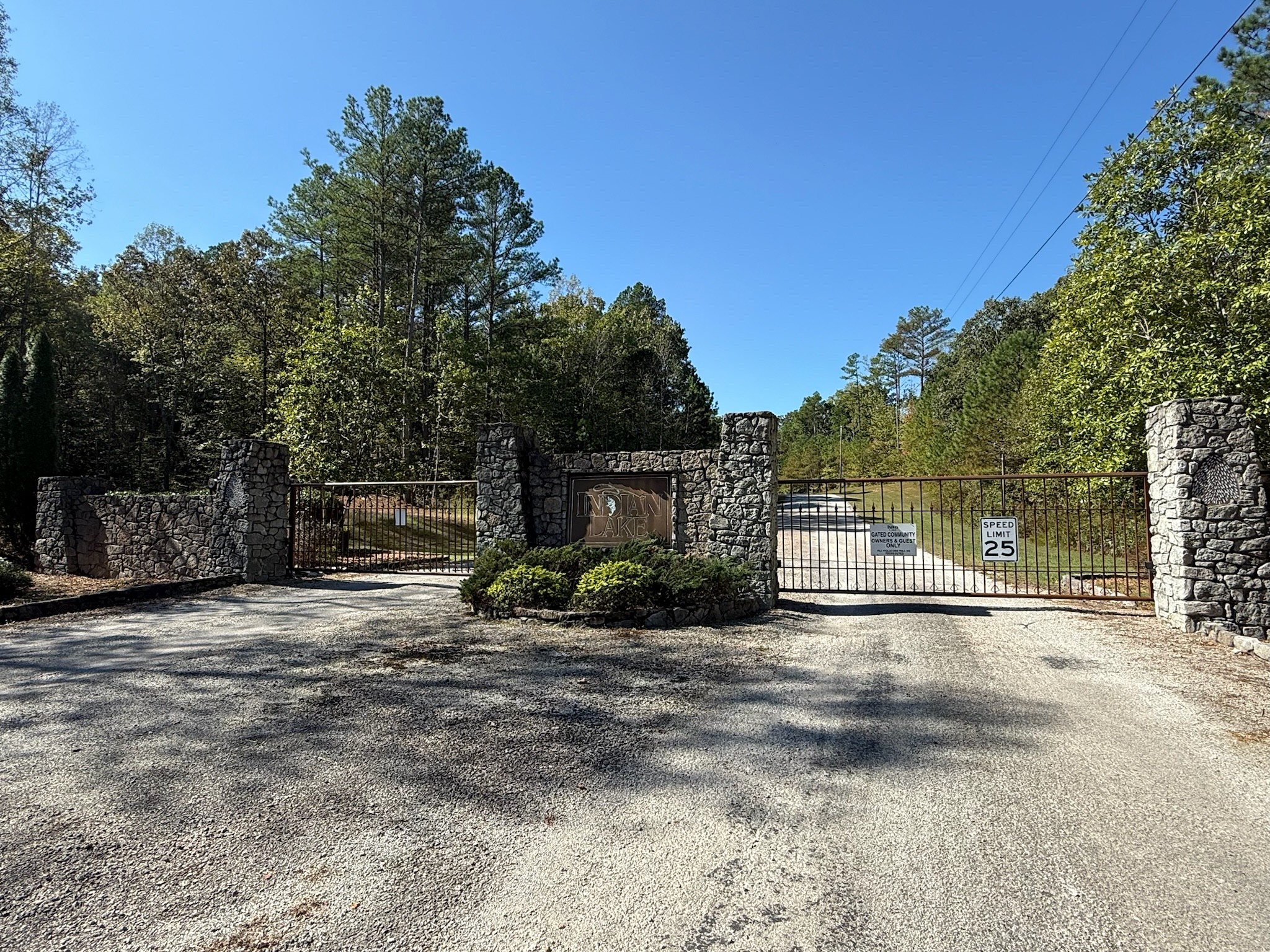 233 Zara Spook Dr