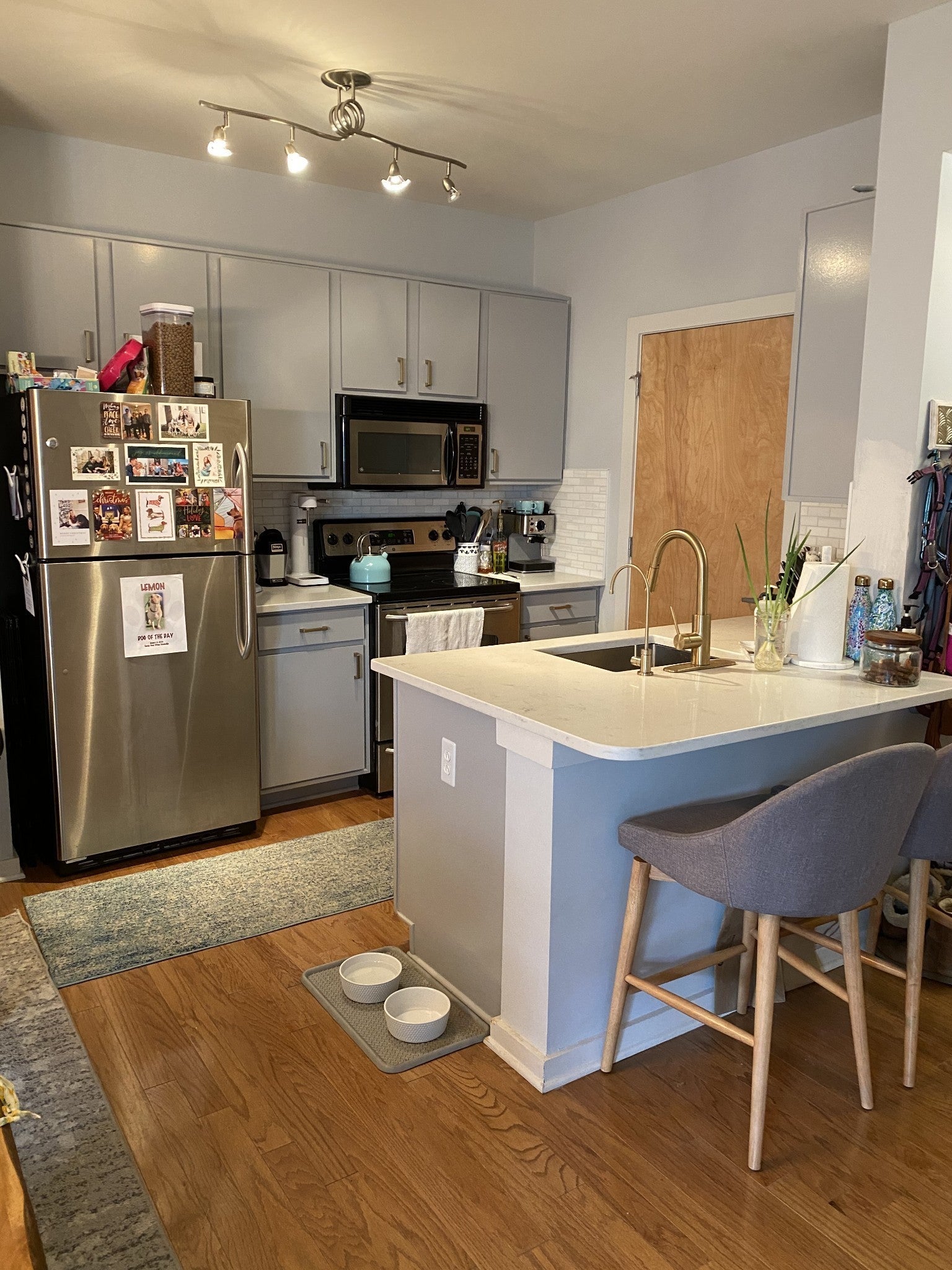 1803 Broadway 203