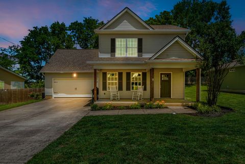 421 Willis Way Columbia TN 38401