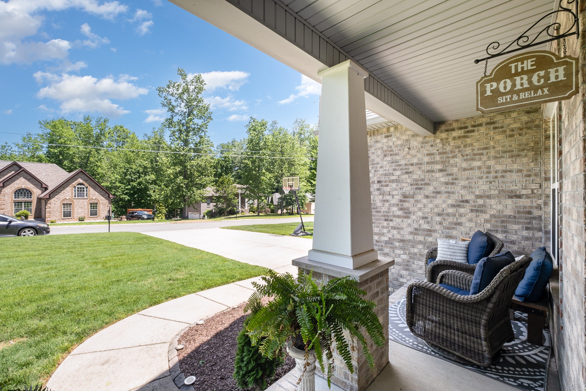 3035 Gracie Ann Dr
