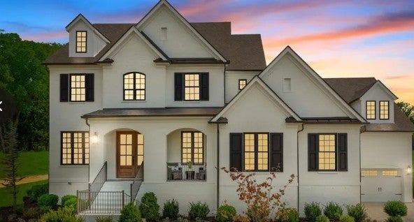 4-bed listing at 1611 Wisconsin Avenue, Brentwood