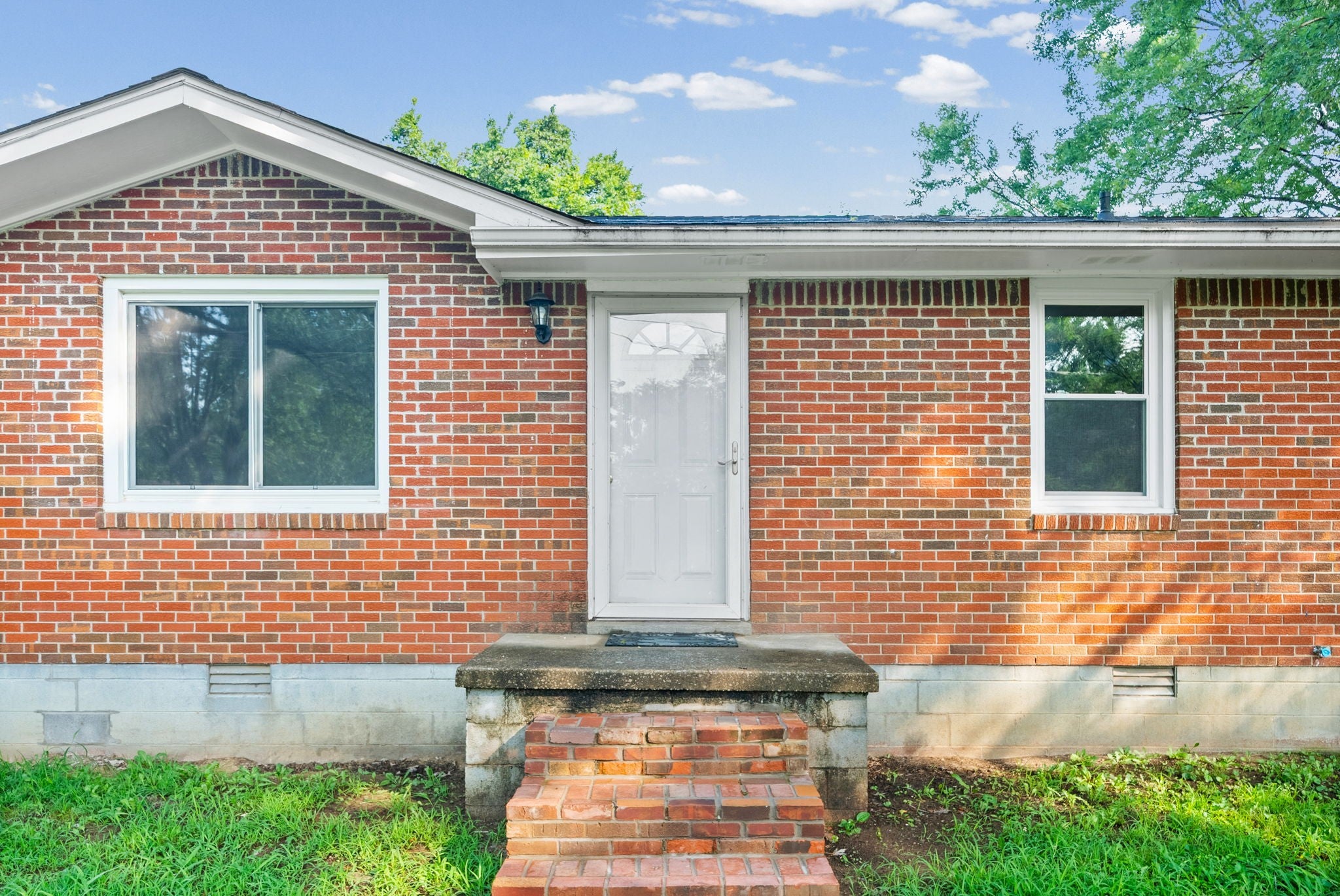 1406 Arden Pl