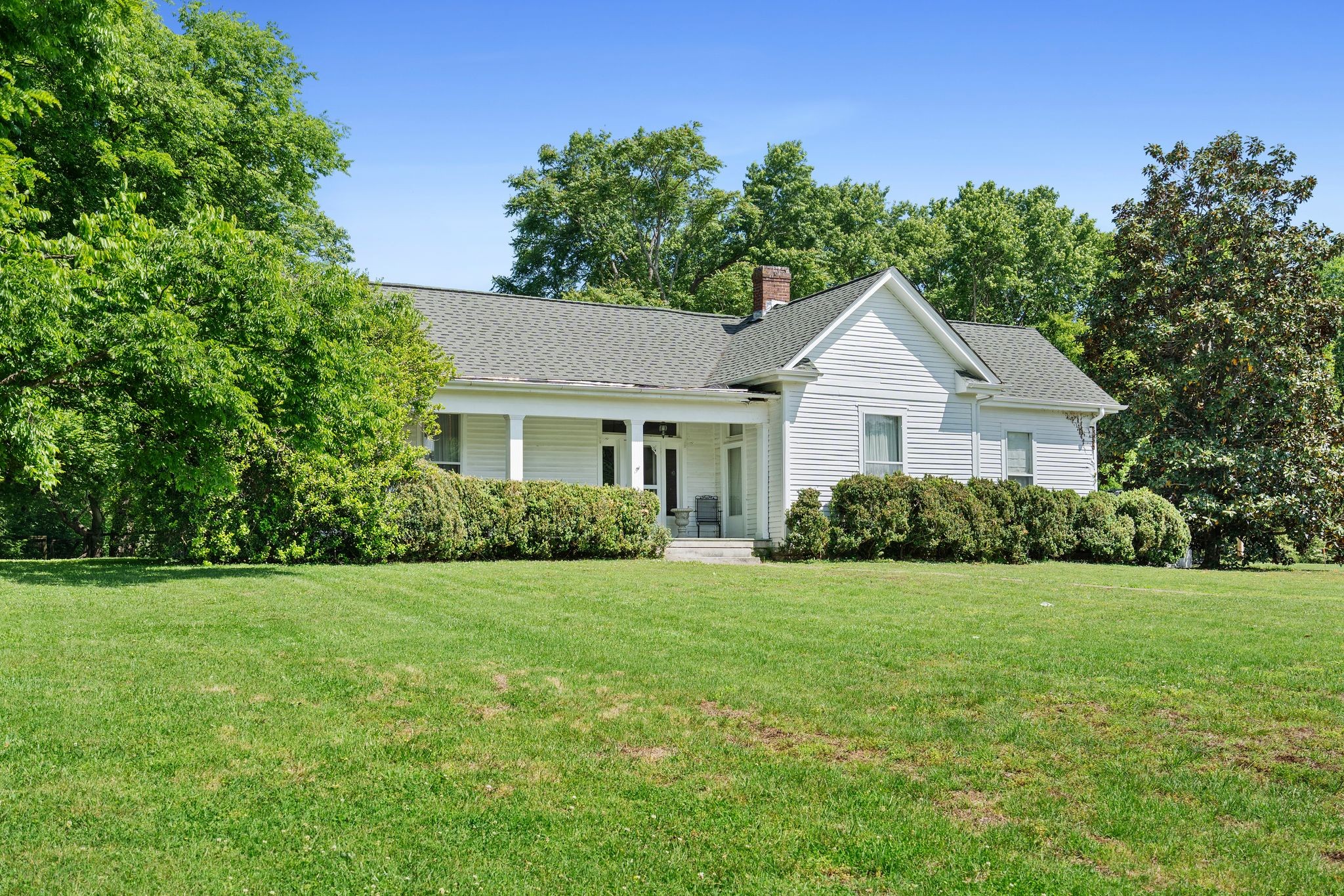 2033 Carters Creek Pike