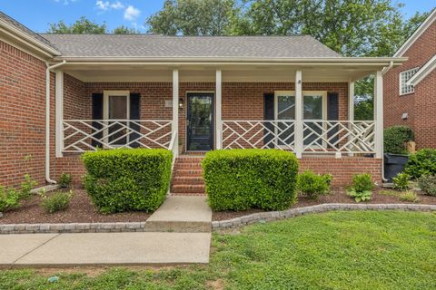 721 Shadowlawn Ct Franklin TN 37069