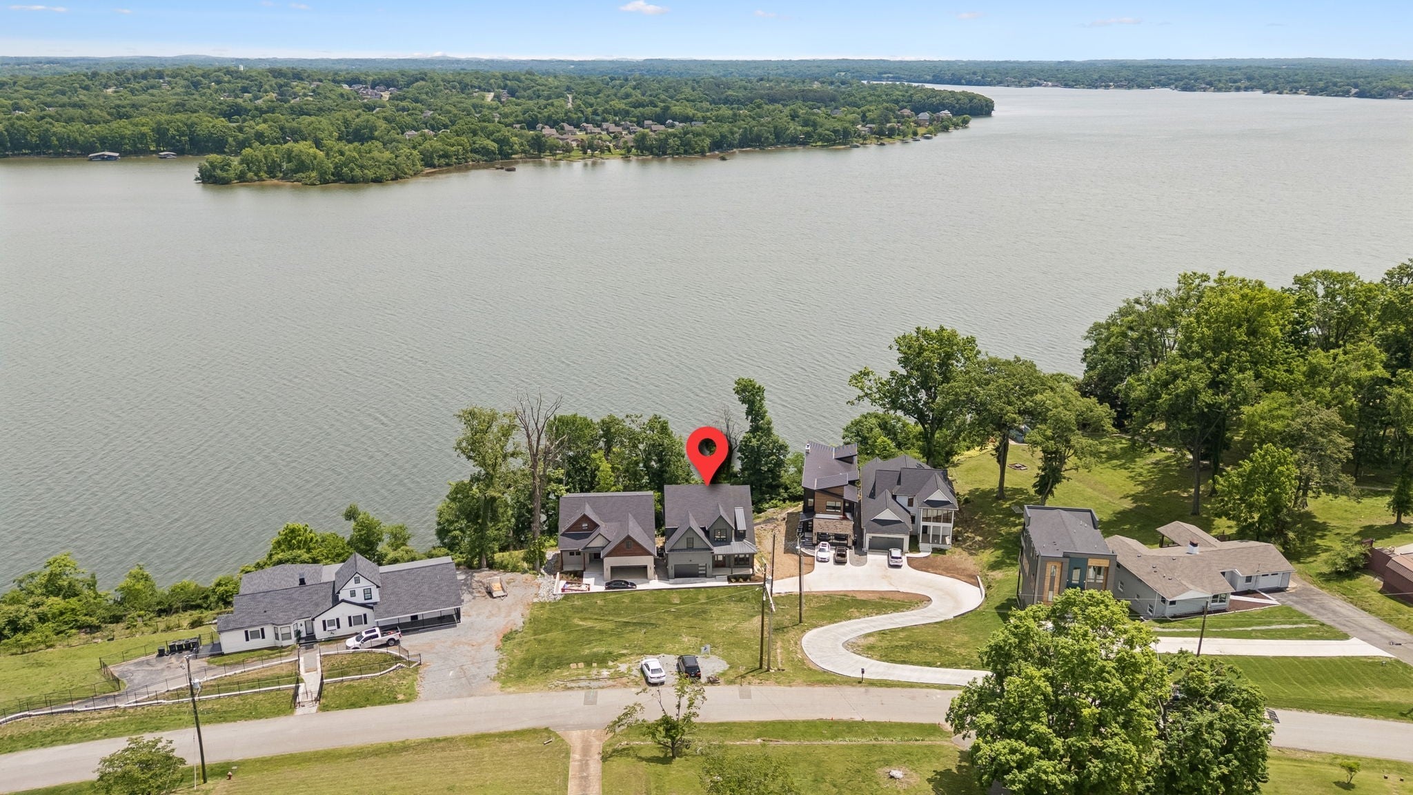 17 Jones Cir