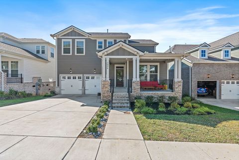 1056 Pebble Run Rd Hendersonville TN 37075