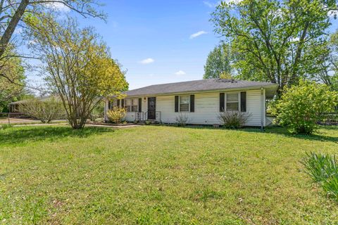 1602 Cypress Dr Murfreesboro TN 37130