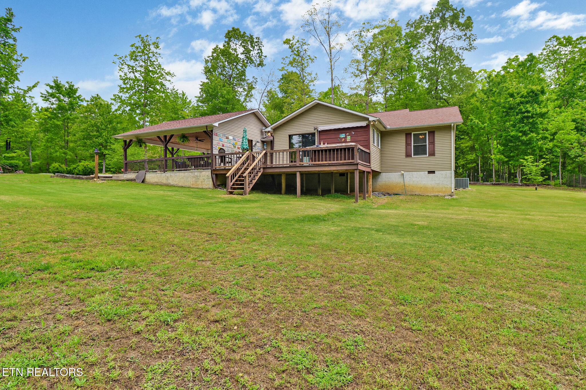 228 Paul Wheeler Lane