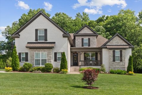 1076 Pretender Way Columbia TN 38401