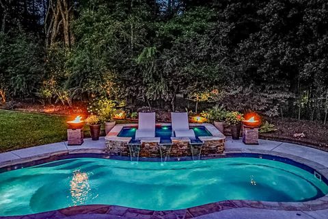 1076 Pretender Way Columbia TN 38401