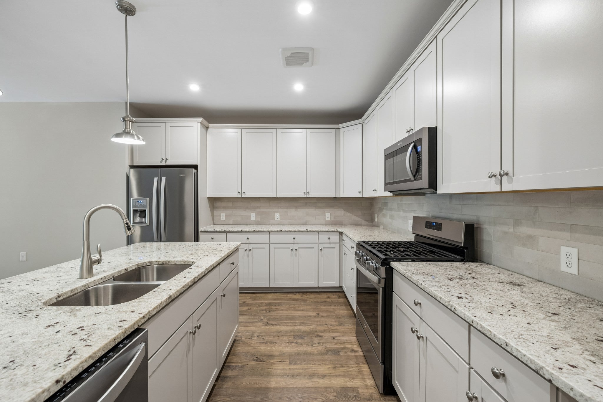 141 Saundersville Rd 1105