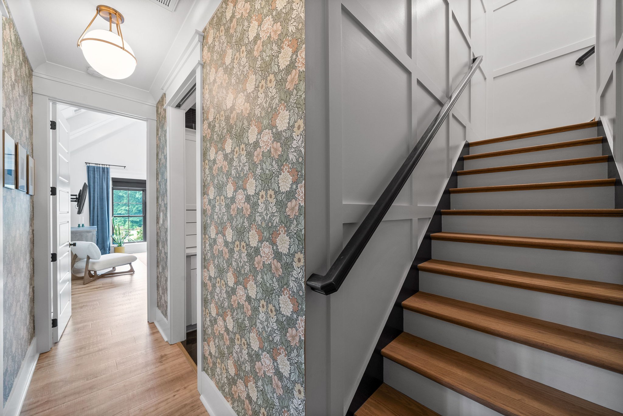 Clarksville, Tennessee 37043, United States, 4 Bedrooms Bedrooms, ,5 BathroomsBathrooms,Residential,Active,161513