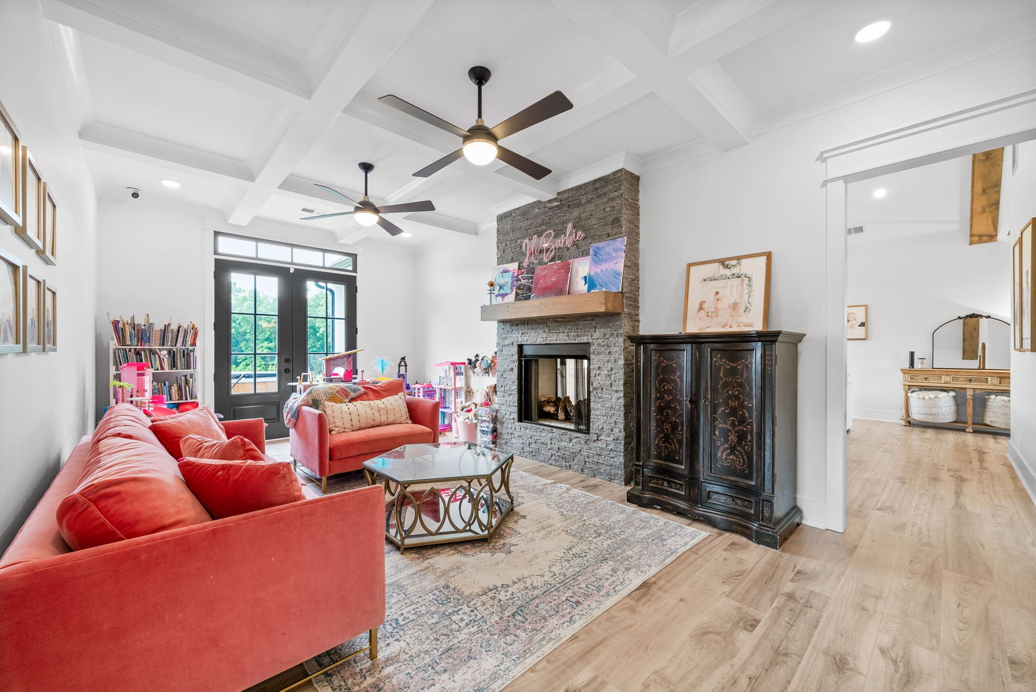 Clarksville, Tennessee 37043, United States, 4 Bedrooms Bedrooms, ,5 BathroomsBathrooms,Residential,Active,161513