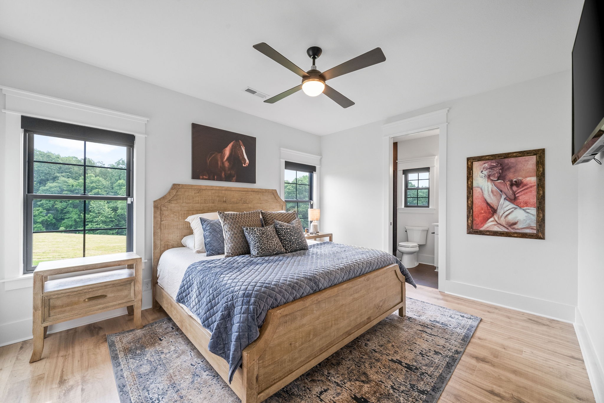 Clarksville, Tennessee 37043, United States, 4 Bedrooms Bedrooms, ,5 BathroomsBathrooms,Residential,Active,161513