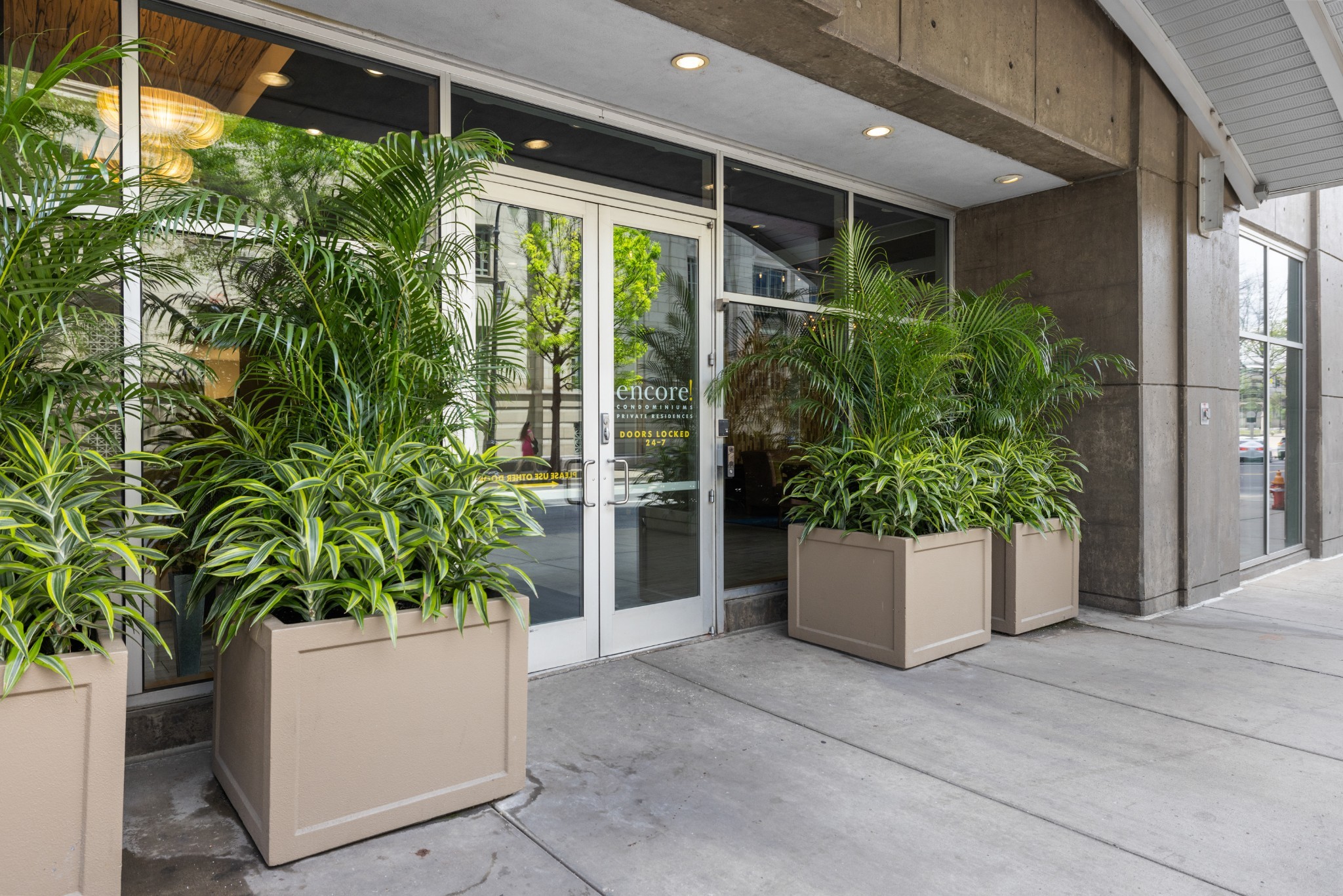 301 Demonbreun St 1307