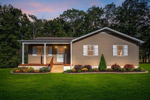 145 Michelle Ln Winchester TN 37398