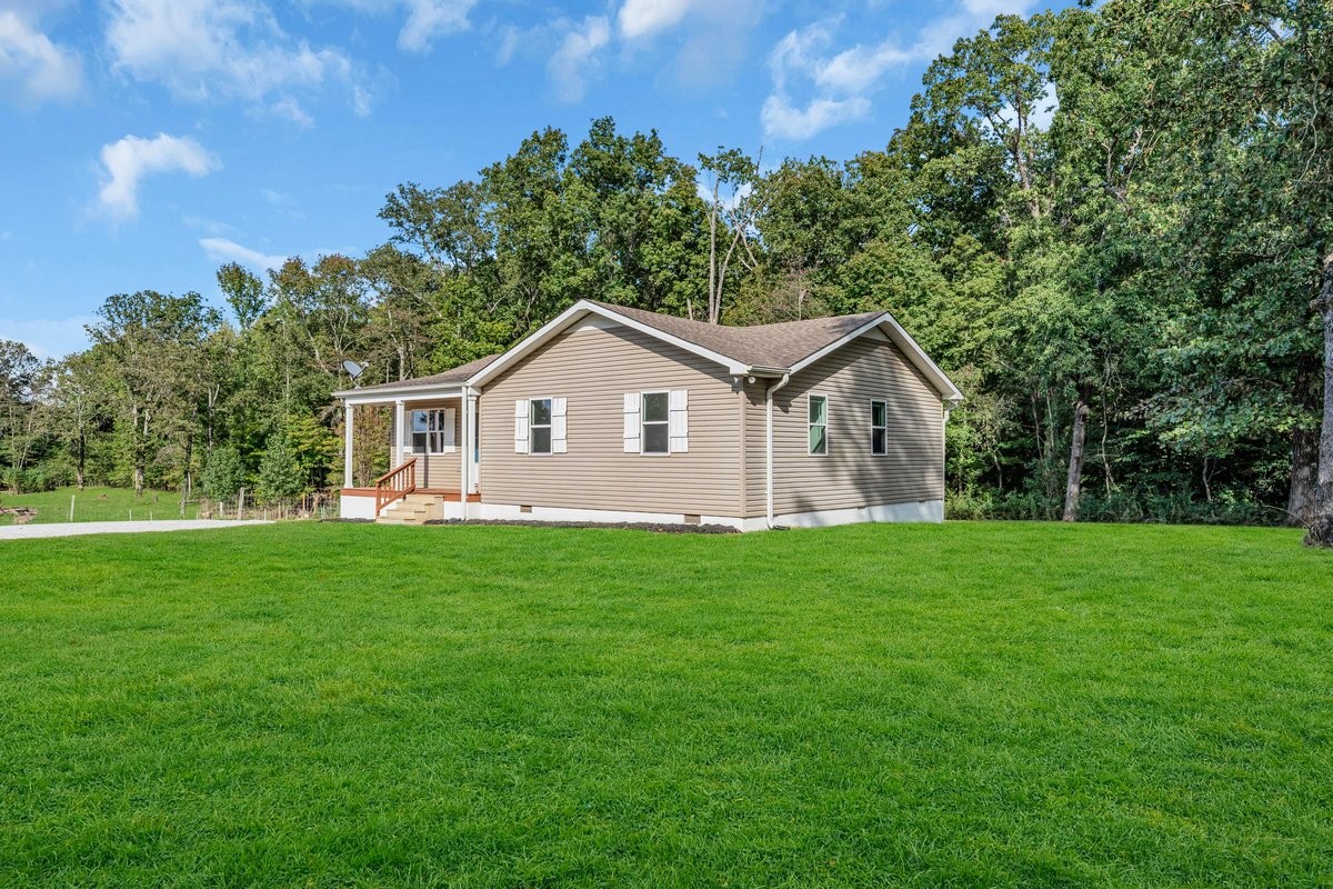 145 Michelle Ln