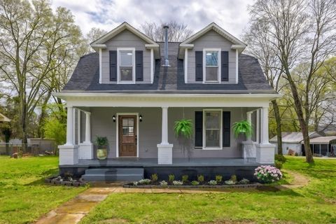 112 E Elm St Ashland City TN 37015