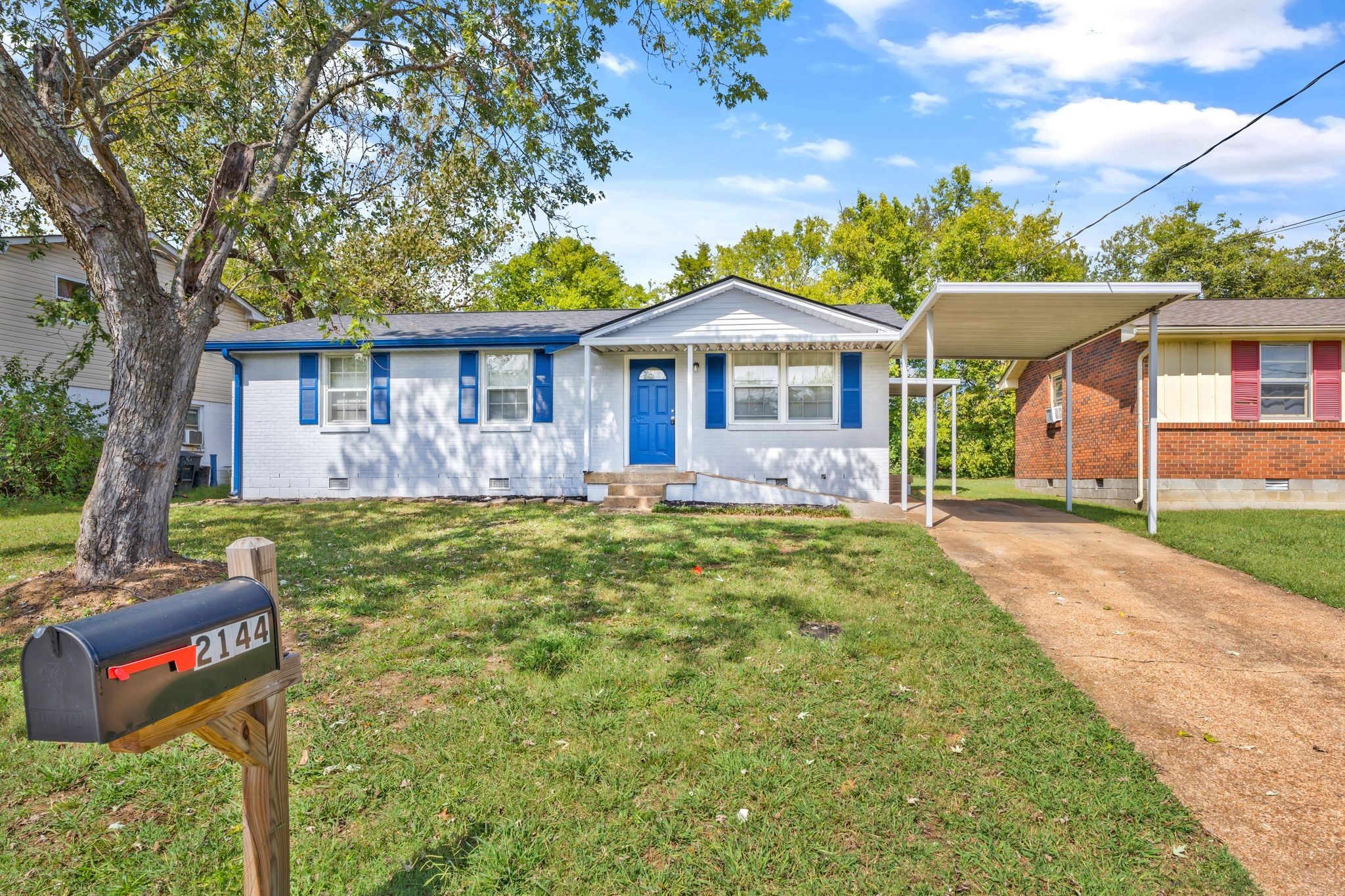 2144 W Richmond Hill Dr