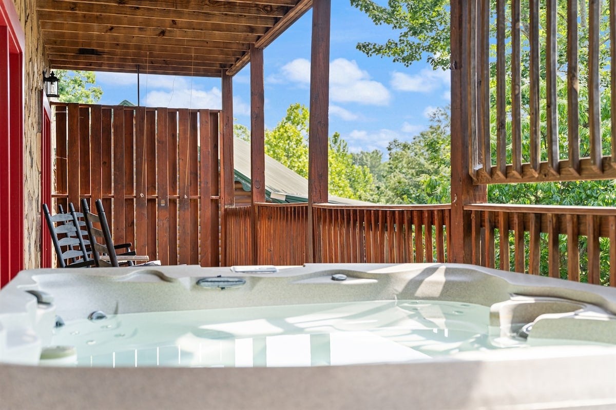 1757 Mountain Shadow Way