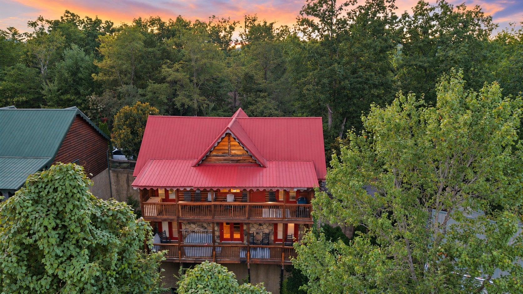 1757 Mountain Shadow Way